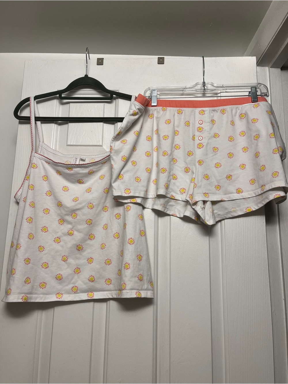 White Daisy-Print Cami & Coral-Trim Shorts Pajama Set